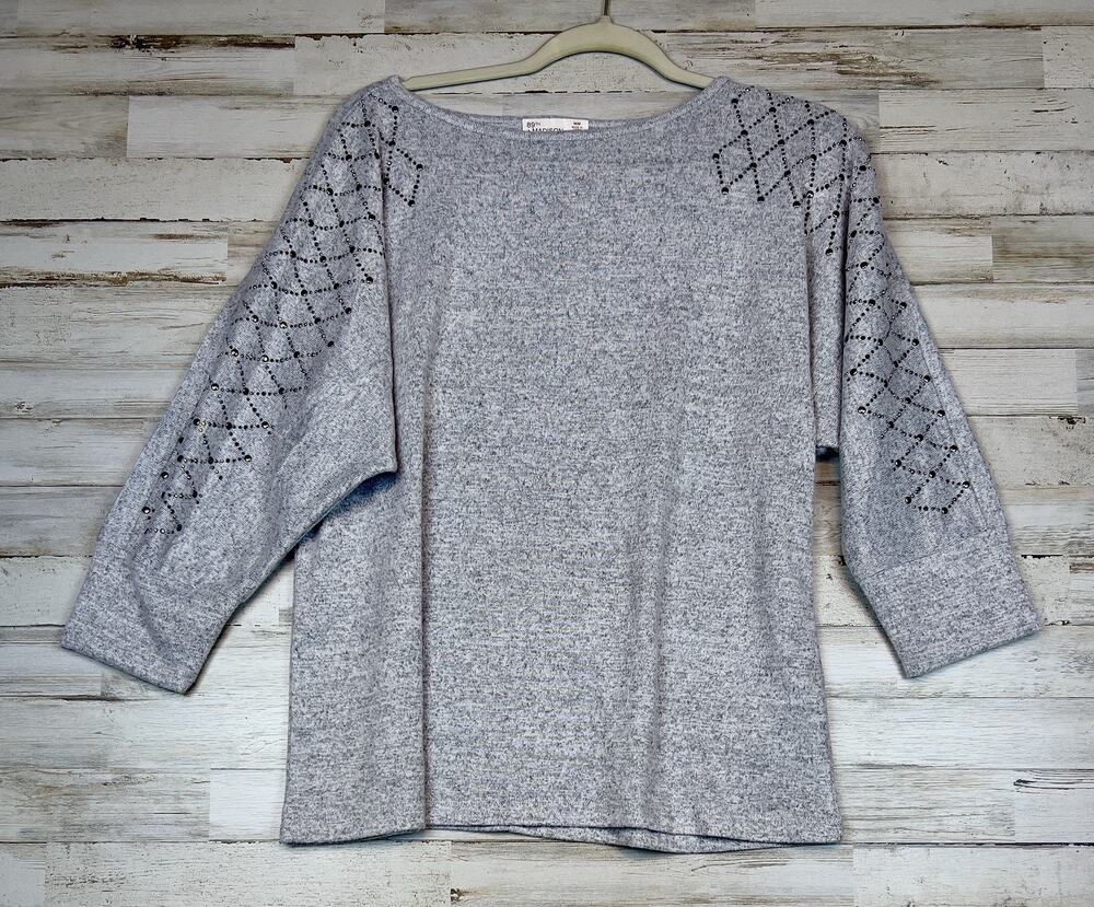 89th + Madison Women Gray Sequin Dolman Sleeve Knit Top Medium M